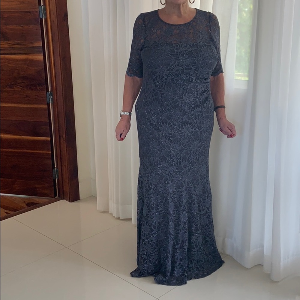 Xscape prom/mother of bride dress